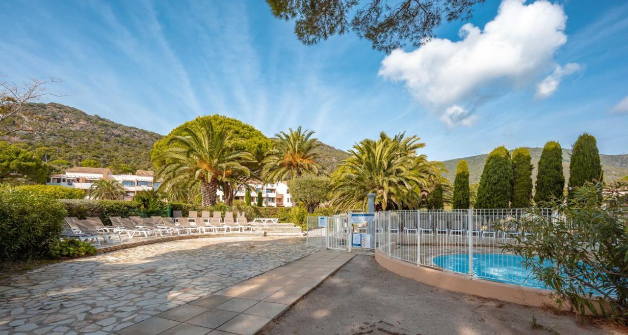 Residence Pierre & Vacances L'Anse De Pramousquier Le Lavandou Buitenkant foto