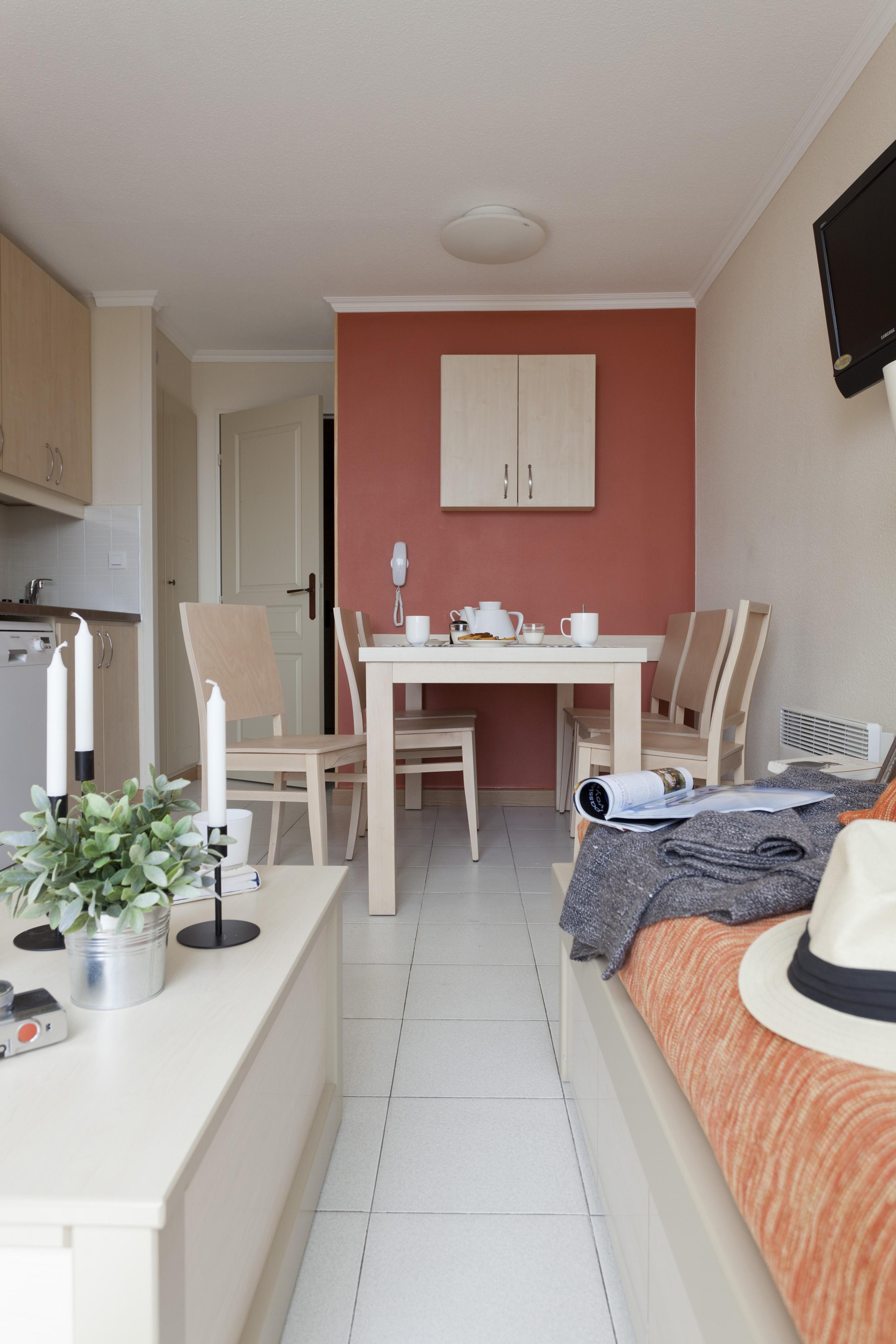 Residence Pierre & Vacances L'Anse De Pramousquier Le Lavandou Buitenkant foto