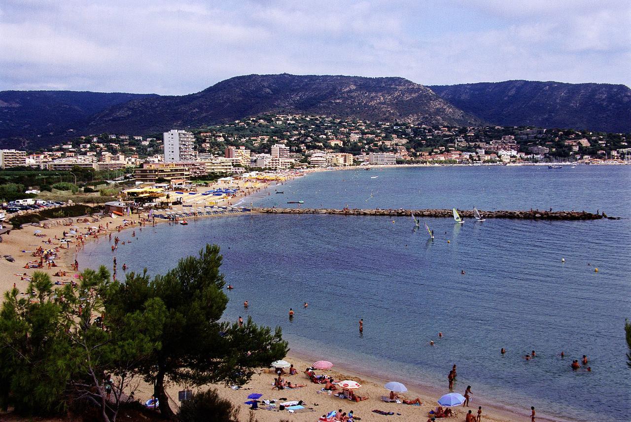 Residence Pierre & Vacances L'Anse De Pramousquier Le Lavandou Buitenkant foto